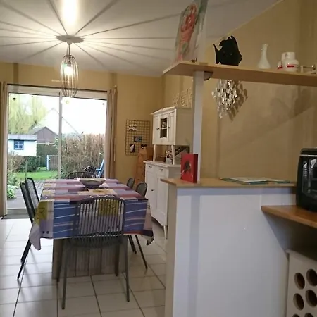 La Maison Bleue Hauteville-sur-Mer