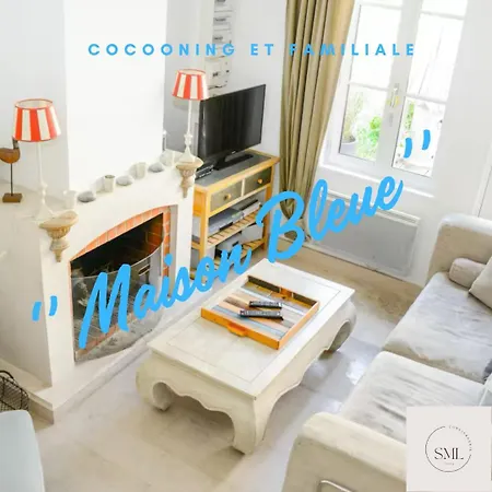 Holiday home La Maison Bleue